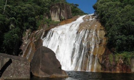 Cachoeira Salto do Rio Vermelho