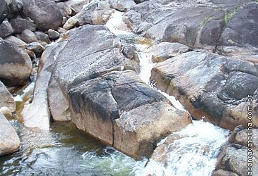 Cascata da Cobrinha de Ouro