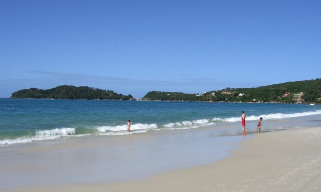 Praia de Bombinhas