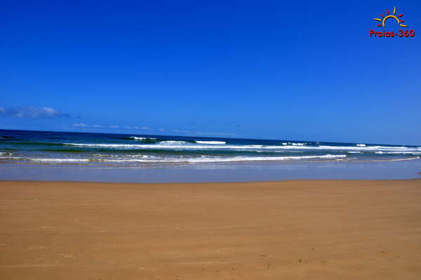 Praia de Cabeçúda