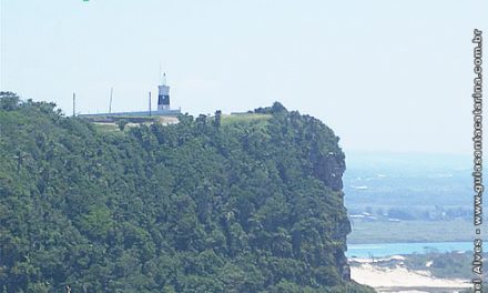 Farol Morro dos Conventos