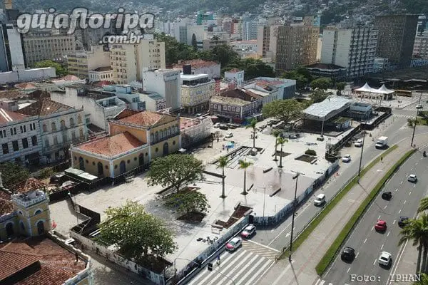 Antiga Alfândega | Largo da Alfândega