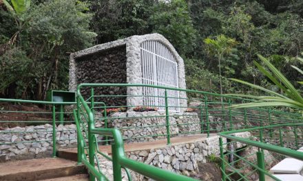 Gruta Nossa Senhora de Guadalupe